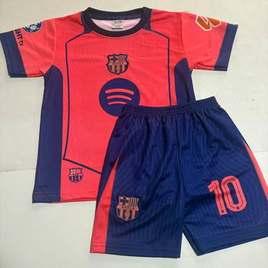 Reyes Magos el mejor regalo. Trajes de fútbol para niños. - Img 111510933