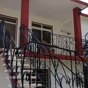 Habitacion estilo loft con garaje 250 $, móvil 0053 53931098 - Img 58063027