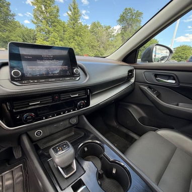 Nissan Rogue SV 2022 - Img 124158546