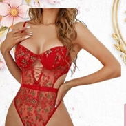 Body rojo floral con encaje - Img 57728476