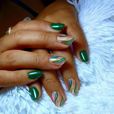 Manicura profesional en tecnicas de gel y acrilico - Img 120501388