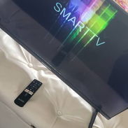 Smart Tv 32" para piezas o reparar - Img 55842443
