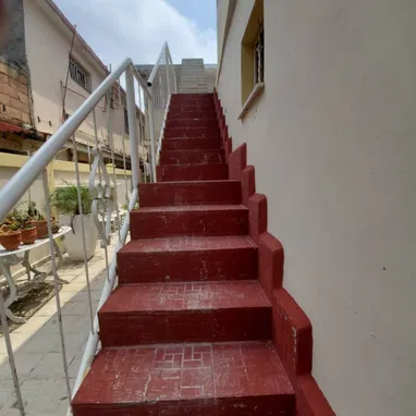Vendo casa totalmente independiente en Cojimar a solo 2 cuadras de la Costa - Img 122669335