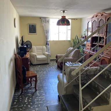 ✅Apartamento en el Vedado duplex con todo adentro🍀Ubicado en 17 y A, edificio de Micro 5to piso - 2/8
