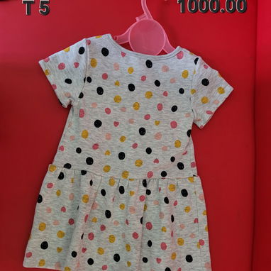 Batas y ropa niña 2 ó 3 años - 6/10