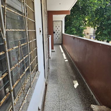 Venta de apartamento planta baja( el edificio no es capitalista) - Img 119377720