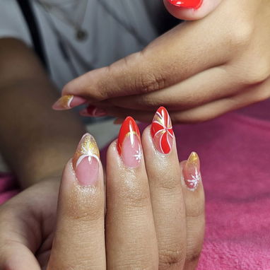 💅Uñas bonitas a buen precio AGENDA TU CITA / Radico en Centro Habana (lo sitio) 💖 NO HAGO DOMICILIO .... 55666823 ✨ - 4/7