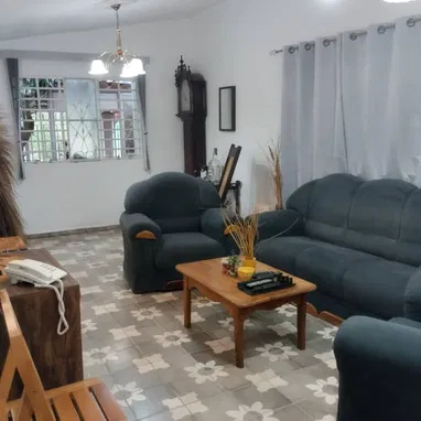 Casa independiente+apartamento en Santa Fe con garaje, patio y demás comodidades - 3/10