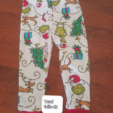 Ropita de niña y niño. Precio y talla en las fotos. Me puedo ajustar ;) - 6/10