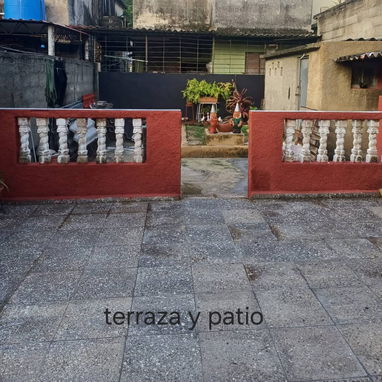 *$30.000usd. AJUSTE C/$ EN MANO. En venta casa en Lawton (puerta de calle) con posibilidad de ampliar o hacer 2 casas. - Img 125604067