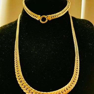 Se venden prendas de oro - Img 122835055