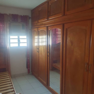 Ofertaaaa dos casas con entradas independientes y todo adentro, llegar y vivir. Posibilidad de. Parqueo de carro!!! - Img 83095562