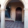 Venta de bella casa de estilo colonial con dos aptos incluidos en la misma propiedad. - Img 45451721