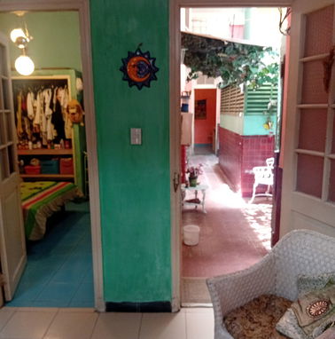 Apartamento capitalista impecable - Img 98887360