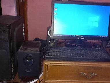 PC de escritorio, Monitor, Teclado y Mouse - Img 61744280