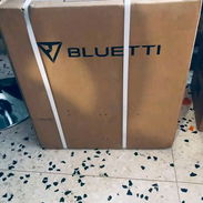 Vendo bluetti elitte 200 V2 (1400 usd ) - Img 56979805