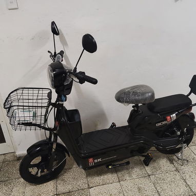 Se vende bicimoto eléctrica y motos de gasolina - Img 122847912