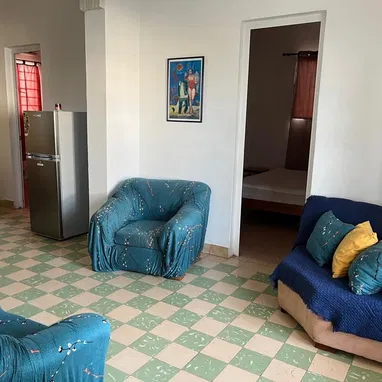 Se renta apartamento en 48 y 9na Playa. De 2 cuartos con Ecoflow. - 2/9
