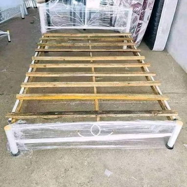 Camas de Tubo con Mensajería y ensamblaje incluido - Img 112824640