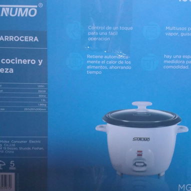 Olla arrocera nueva en su caja de 1.5L ideal para una familia corta y no se le eche a perder cn estos apagones - Img 123682215