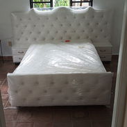Cama tapizada elegante - Img 58388893
