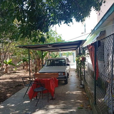 🏡 *VENTA DE CASA EN ARROYO NARANJO – SEVILLANO* - 2/10