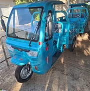 Venta de triciclo vedca con cabina y  nuevos en la Habana - Img 50650468