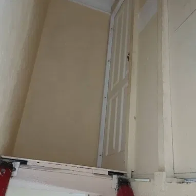 CASA CON EXCELENTE UBICACIÓN - 6/10