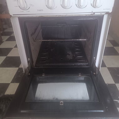 Se vende cocina con horno - 3/4