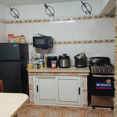 🏡 ¡EN VENTA CASA + NAVE + APARTAMENTO EN BOYEROS! - 3/10