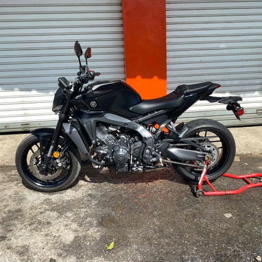 Moto Yamaha - 2/5