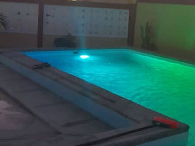 Se renta casa a 50 metros de la playa de dos habitaciones con piscina en Guanabo.58858577. - Img main-image