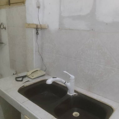 Ref # 77. En venta y con precio negociable apto en bajos de un cuarto en Playa!!! - 4/9