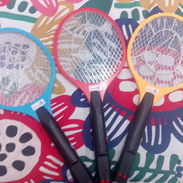 Raquetas para matar mosquitos y moscas - Img 58273065
