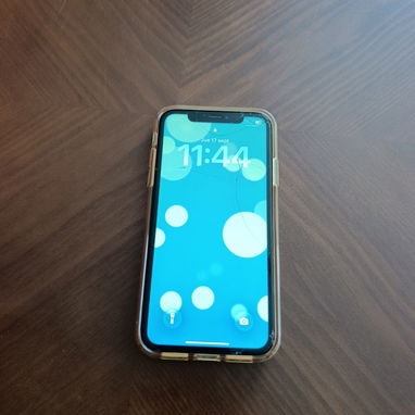 iPhone 11 - 2/4