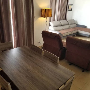 Renta linial en 12 y Calzada Vedado - Img 122285956