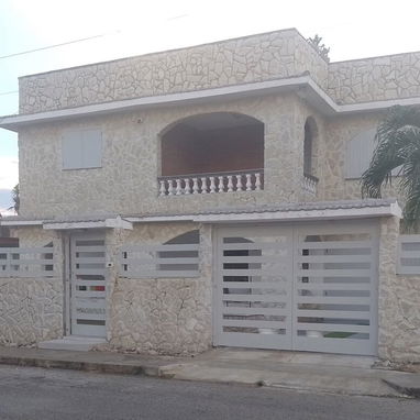 Cod. Z 🏠Casa en Cojímar con Planta Eléctrica, Garaje y Split. - Img 107763546