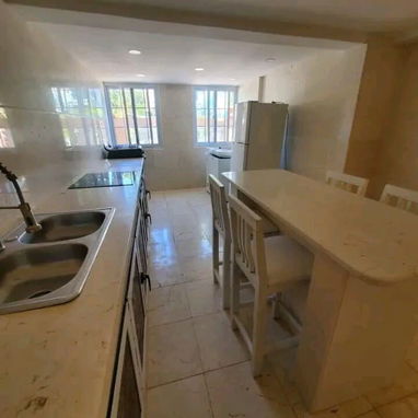 Casa independiente en Rio Verde 3 cuartos óptimo estado - 2/10