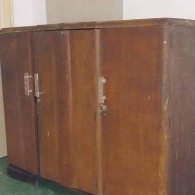 Escaparate antiguo es de Caoba - Img 123587513