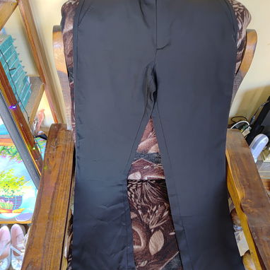 Pantalones de mujer vestir trngo tengo tallas grandes y chiquitas  en 2500$ Son de pacas  tengo de hilos, mezclilla  ect - Img 123070082