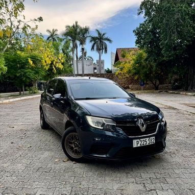 RENAULT SANDERO AÑO 2018 CARRO BUENO BUENO!!!! - 4/4
