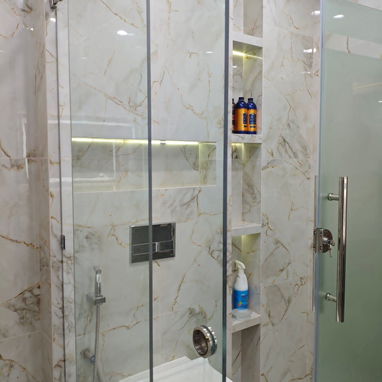 Todo en mampara Cabinas y paño fijo para su baño si desea montaje se la montamos - Img 126730200