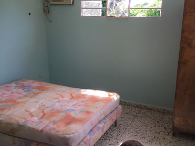 Se renta pequeño apartamento en Reparto Chibás, Guanabacoa. - Img main-image