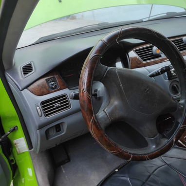 En venta Mitsubishi lancer - Img 128112497
