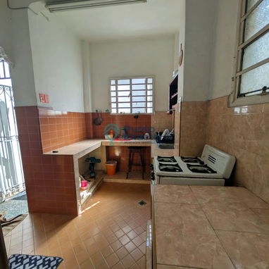 Casa Independiente en Santos Suárez, 10 de Octubre. - 4/10
