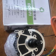 Motor de triciclo 1500w compatible con 48,60,72v de 4 polos no están en V - Img 56809340