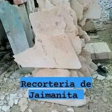 Se vende recorteria de jaimanita,decore su hogar y además combata esa humedad en la pared que tan molesta es ,buen preci - Img 86252983