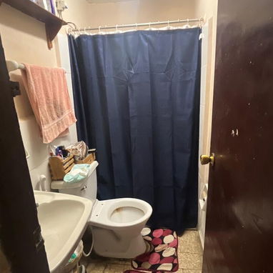 Vendo apto 3/4 Vedado - Img 120713163