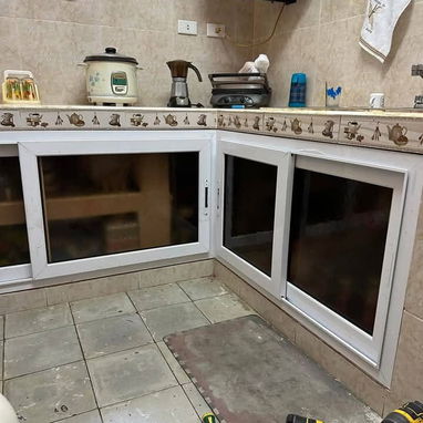 Llamar 📞📞 Marquetería aluminio todo tipo de trabajo, Varios modelos de cristales mensajeria incluida hasta su casa 🛻 - Img 126057324