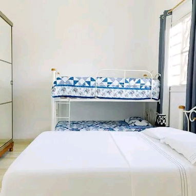 🏠 Apartamento de Renta Lineal en Centro Habana • Renta Por Noches En La Habana• Electricidad 24 horas del día - Img 115888961